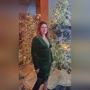 Elegant Green Velvet Dress